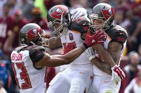 Nfl Rumors Ezekiel Elliott Trade Deals With Buccaneers 49ers Raiders And Packers Ezekiel Elliott Ezekiel Nfl