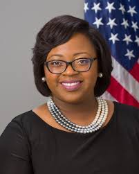 Melanie Elder's Instagram, Twitter & Facebook