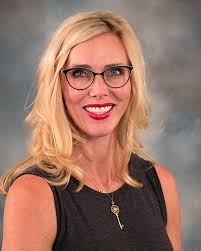 Ivy Murray's Instagram, Twitter & Facebook