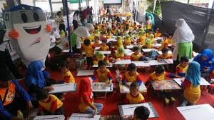 Stasiun kereta api padang panjang balai pelestarian cagar. Ini Keseruan Anak Anak Mewarnai Di Stasiun Purwosari Solo Tribun Jateng