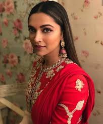 Deepika Padukone To Essay The Role Of Draupadi In Madhu Mantena S Mahabharat The Actress Answers Deepika Padukone Style Indian Celebrities Indian Fashion