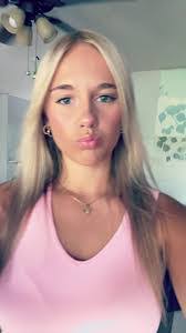 Bradley Bratcher's Instagram, Twitter & Facebook