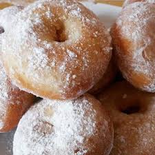 Resepi hari ni ialah resepi donut pandan gebu dan dijamin lembut dari pagi sampai ke malam. 6 Himpunan Resepi Donut Gebu Lembut Dan Mudah