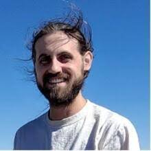 Daniel Utter's Instagram, Twitter & Facebook