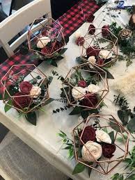 „cada vez más, en las bodas actuales encontramos escenarios vintage y retro que nos trasladan a épocas doradas. 5 Estilos Clave Para Tus Centros De Mesa Expo Tu Boda