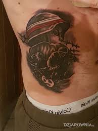 Powstanie warszawskie jest najbardziej popularnym motywem polskich tatuazy. Tatuaz Powstanie Warszawskie Autor Wasik85 Dziarownia Pl
