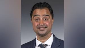 Leader of Leicester's Conservative Party returns to Labour