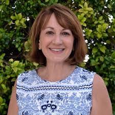 Joanne Pollard's Instagram, Twitter & Facebook