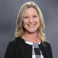 Karen Rawson's Instagram, Twitter & Facebook