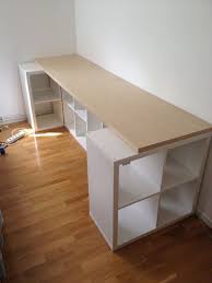 Coin bureau fait maison : Kallax Desk Ideas Two Ways To Set Up A Workstation Ikea Hackers En 2020 Kallax Ikea Idee Bureau Kallax Bureau