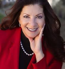 Judith Valles's Instagram, Twitter & Facebook