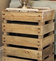 Cette table de chevet est un ajout facile à votre décor de chevet. 15 Idees Geniales Pour Avoir Une Table De Chevet Originale Seloger