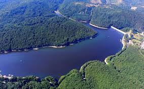 Județul este al treilea cel mai mare județ din țară, ca suprafață. Obiective Turistice In Caras Severin 10 Locuri De Pus In Bagajul De Vacanta