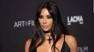 News People Actualites People Et Stars Du Jour Starmag Com Kim Kardashian Kardashian Kardashian Show