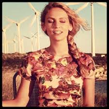Fzeynepabdullah Farah Zeynep Abdullah S Instagram Photos Webstagram The Best Instagram Viewer Celebrities Movie Stars Kurt Seyit And Sura