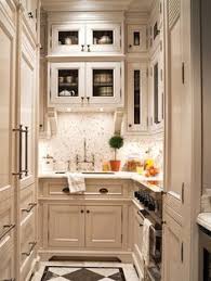 Read blog post about decoholic's most liked photos on instagram & check out the best design ideas! 38 Closed Kitchen Ideas Closed Kitchen Kitchen Design Kitchen Inspirations