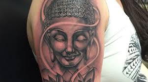 In famous lahaina, maui, blue hawaii tattoo the perfect shop for your next masterpiece! Best Tattoo Shops In Maui