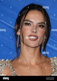 Samer hi-res stock photography and images