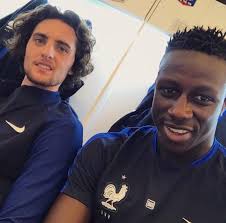 Wie macht man eine frisur wie adrien rabiot? Facebook