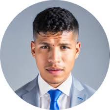 Sean Le's Instagram, Twitter & Facebook