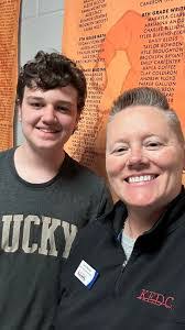 Larry Coldiron's Instagram, Twitter & Facebook