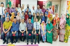 Hari terakhir tuan abdul rahman bertugas di sekolah henry gurney. Pengalaman Cikgu Adrine Mengajar Di Sekolah Henry Gurney Sangat Mengejutkan Rencana Gps Bestari