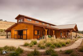 A fully enclosed valley barn is beautiful and protective. Horse Barn Builders Dc Builders