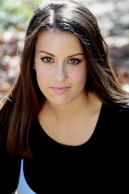 Melissa Hoffman's Instagram, Twitter & Facebook