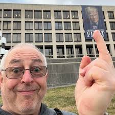 Hello again, well because I was so wrapped up in the photo's needed  situation, (thank you by the way for the flood of emails that came in last  night and overnight)! that