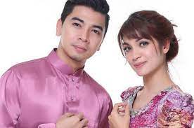 Dapatkan rbt kisah cinta kita: Amar Baharin Buat Video Romantis Untuk Amyra Rosli Sempena Hari Lahir Iluminasi