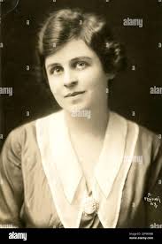 Mabel singer hi-res stock photography and images