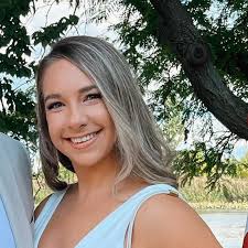 Taylor Hawk and Adam Gawinski's Wedding Website