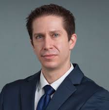 Justin Henning's Instagram, Twitter & Facebook