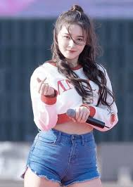 57 Photos Of Nancy Momoland Showing Her Beautiful Body Shape And Pretty Face Beautiful Bodies Nancy Momoland Korean Beauty Girls