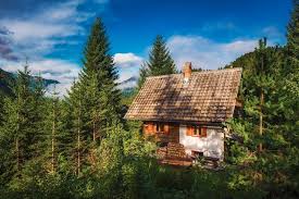 Romantic Cabin In Beautiful Alps Cabins For Rent In Zgornje Jezersko Romantic Cabin Cabin Holiday Apartments