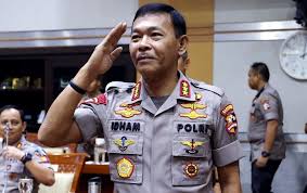 (lahir di kendari, sulawesi tenggara, 30 januari 1963; Kapolri Idham Azis Terancam Dicopot Walau Baru Sebulan Menjabat Kenapa