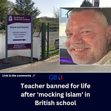 Alex Lloyd sarcastically referred to Islam as the 'religion of peace'  during a lesson