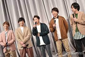 嵐が記者会見 現場で感じた5人の繋がり 絆は過去最大に深くなっている 笑顔をみせた場面と報道陣を和ませたやりとり モデルプレス 会見 嵐 繋がり