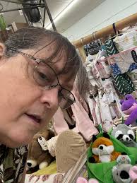 The Sanderson Sisters meets The Ghostly Trio Stretch, Stinky and Fatso