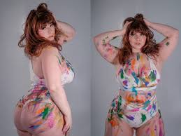 Bea Brite - Teasing Poses