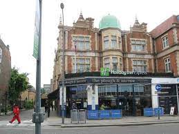 The venue is located in hammersmith district, close to kings mall shopping centre. Oben Links Unten Ein Whetherspoon Pub Picture Of Holiday Inn Express London Hammersmith Tripadvisor