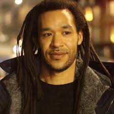 Stream Madeleine Bloom music