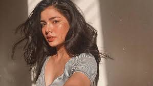 Fresh Makeup Looks On Jane De Leon