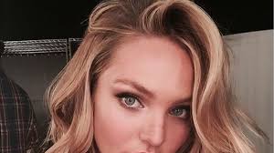 Candice Swanepoel vuelve a Victoria's Secret