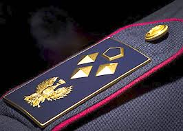 Un video nuovo ogni settimana. Siracusa La Polizia Di Stato Al Via Il Look Coi Nuovi Distintivi Liberta Sicilia