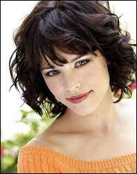 62 Best Haare Images On Pinterest Shorter Hair Hair Colors And Einfache Fr Round Face Curly Hair Short Wavy Haircuts Short Hair Styles For Round Faces