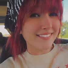 POISON or SNACK! Winter red berry edition ✨❤️