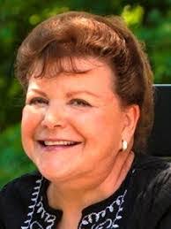 Carole Horsley's Instagram, Twitter & Facebook