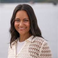 Johanna Valerio's Instagram, Twitter & Facebook