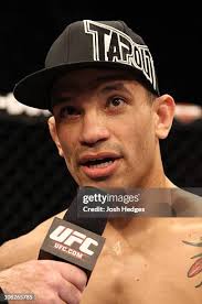 DaMarques Johnson is interviewed after his victory over Mike Guymon...  Fotografía de noticias